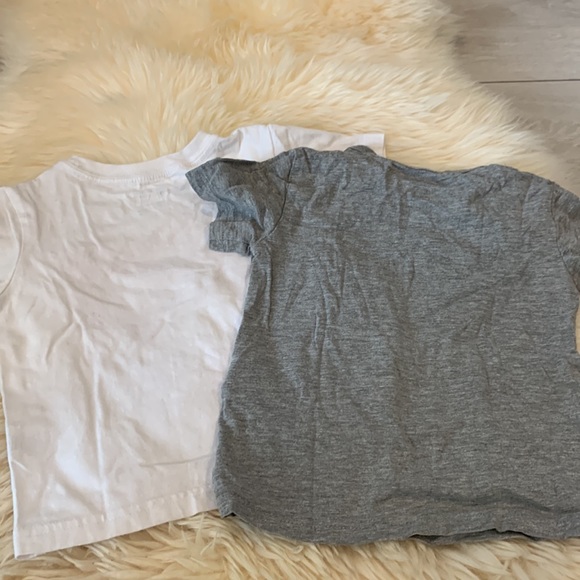 Boys T-Shirt Lot in sizes 18M-2T Variety of Brands and Colours - Picture 12 of 14